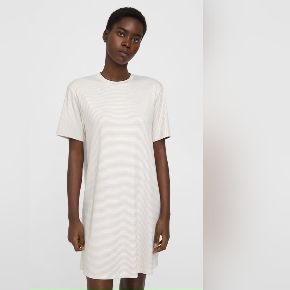 Perfect T-Shirt Dress in Cotton Blend Jersey. Women's Size M